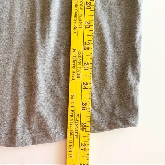 🌸New🌸 Victoria’s Secret 3/4 Sleeve Baseball T-shirt Sz Medium NWOT - Picture 8 of 8